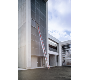 2-section rope-extension ladder DIN EN 1147 Al | © MUNK GmbH