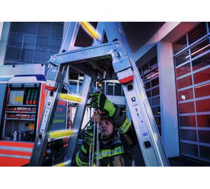 Glow Steckleiter Aluminium als Stehleiter | © MUNK GmbH