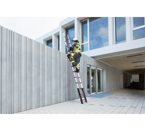 Teleskopleiter rot DIN EN 1147 | © MUNK GmbH