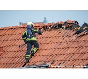 Stoß- und Einreißhaken leicht, 2-teilig mit Verlängerung und D-Griff in der Anwendung | © MUNK GmbH