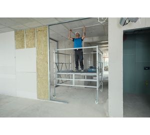 Fold. scaffolding pf telescopic, working h 3.70 m | © MUNK GmbH