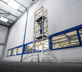 PLATFORM WITH CAP 1.25 m FlexxTower, GRP | © MUNK GmbH