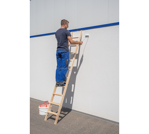 Anlegeleiter Holz 10 Stufen Anwendung | © MUNK GmbH