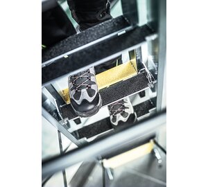 Stufen-Mehrzweckleiter mit nivello-Traverse | © MUNK GmbH