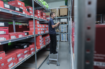 Shelf ladder, rotat., f. double shelf 6 st., app. | © MUNK GmbH