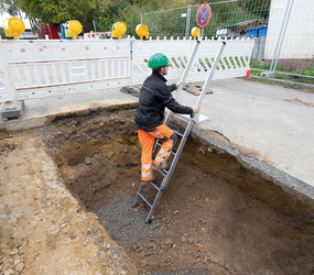 Step pit ladder in use | © MUNK GmbH