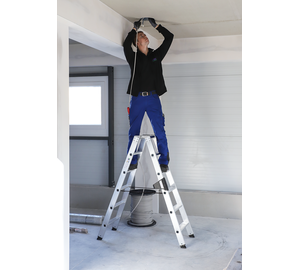 Double-sided step ladder, 2-sided acc.,2x6 steps | © MUNK GmbH