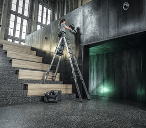 Step ladder suitable for stairs, 2 x 6 steps Application | © MUNK GmbH