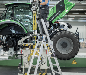 2-sided step ladd., 1-sided access, 6 steps, app. | © MUNK GmbH