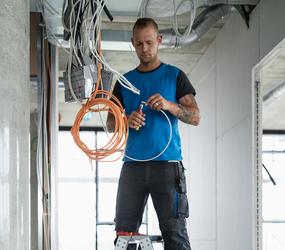 Double-sided step ladder, 2-sided acc.,2x4 steps | © MUNK GmbH