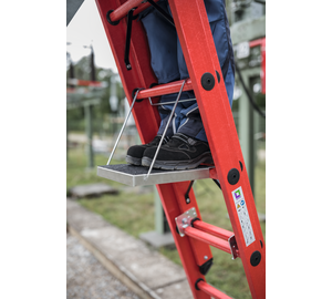 Einhängetritt R13 für Sprossenleitern | © MUNK GmbH