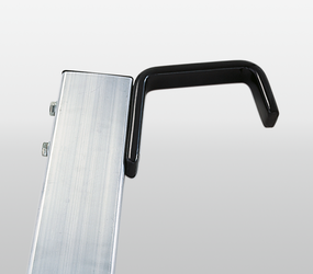 Hook for special ladders, angled | © MUNK GmbH