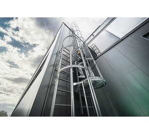 Steigleiteranlage Aufstieg Anwendung | © MUNK GmbH