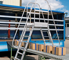 Bridge, 2-sided access, stationary | © MUNK GmbH