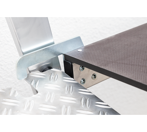 Accrocher PF pour marchepied pliant Image détail | © MUNK GmbH
