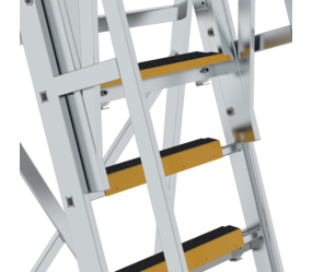 Tanker ladder step padding R 13 | © MUNK GmbH