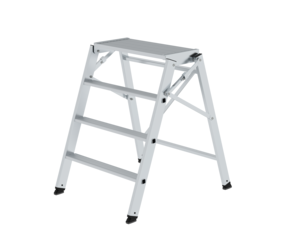 Hinged platform, 1-sided access, 3 steps + platf. | © MUNK GmbH