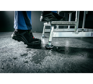 Foot plates for rigid aluminium work platforms  | © MUNK GmbH