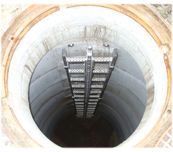 Shaft ladder, app. in drain | © MUNK GmbH